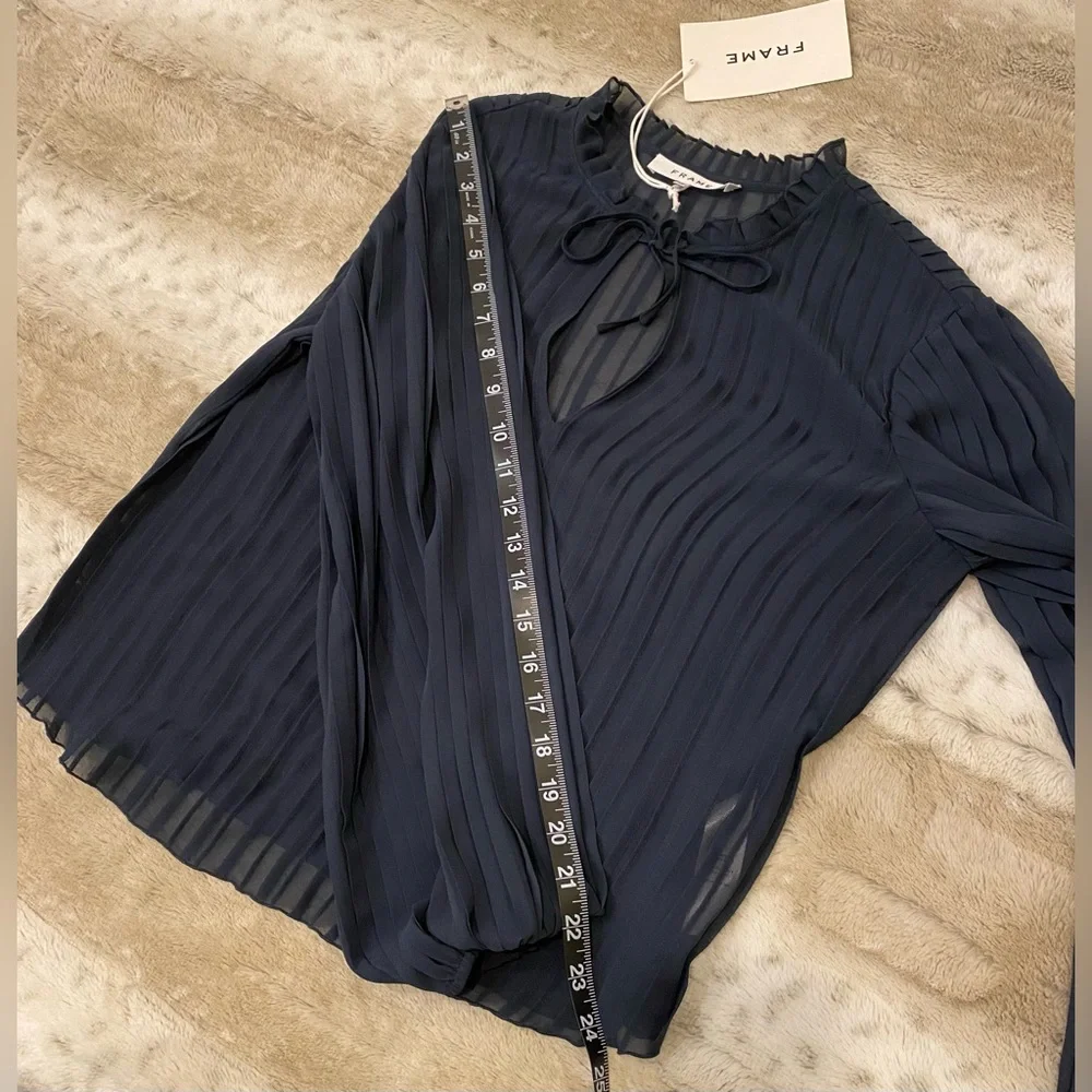 NWT💕FRAME Pleated Tie-Front Top Size XS - Picture 13 of 15